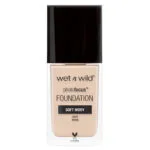 wet n wild Photo Focus Matte Foundation Soft Ivory